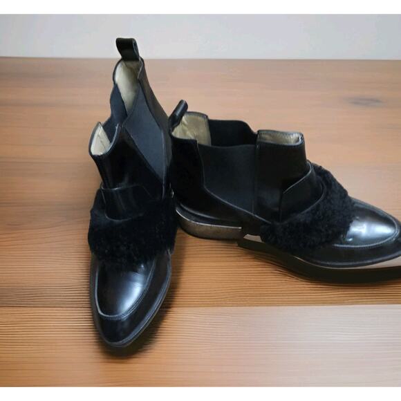 BCBGMAXAZRIA Wynter Black Booties Size 39 - Picture 4 of 7